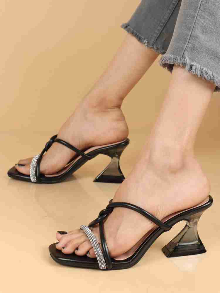 elle sizemore feet 4