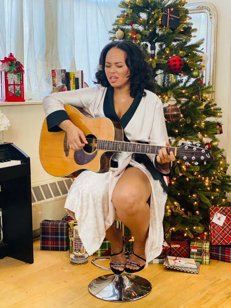 elle varner feet 5