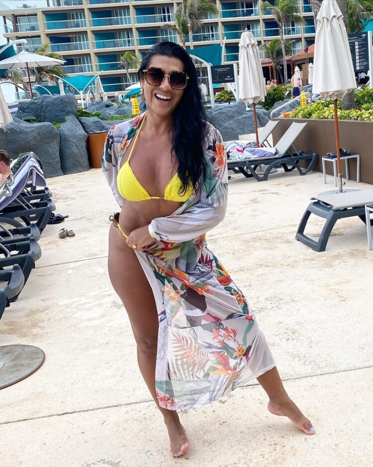 ellen cardoso feet 2