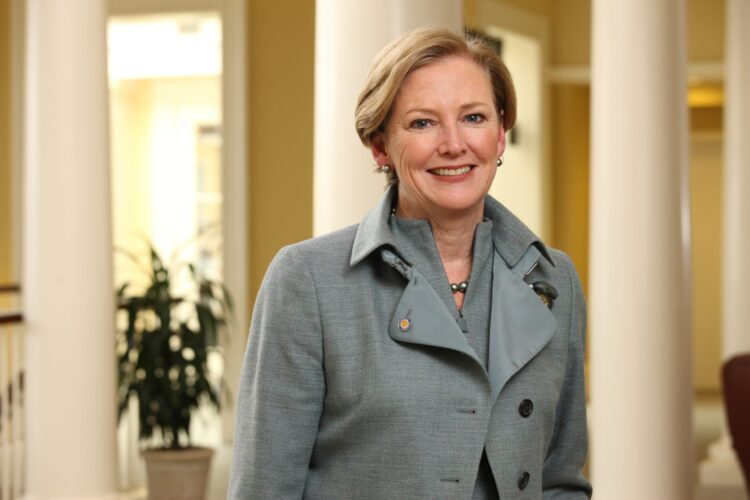 ellen kullman feet scaled