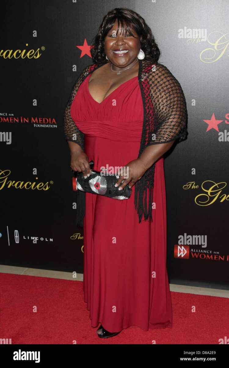 ellia english feet 4