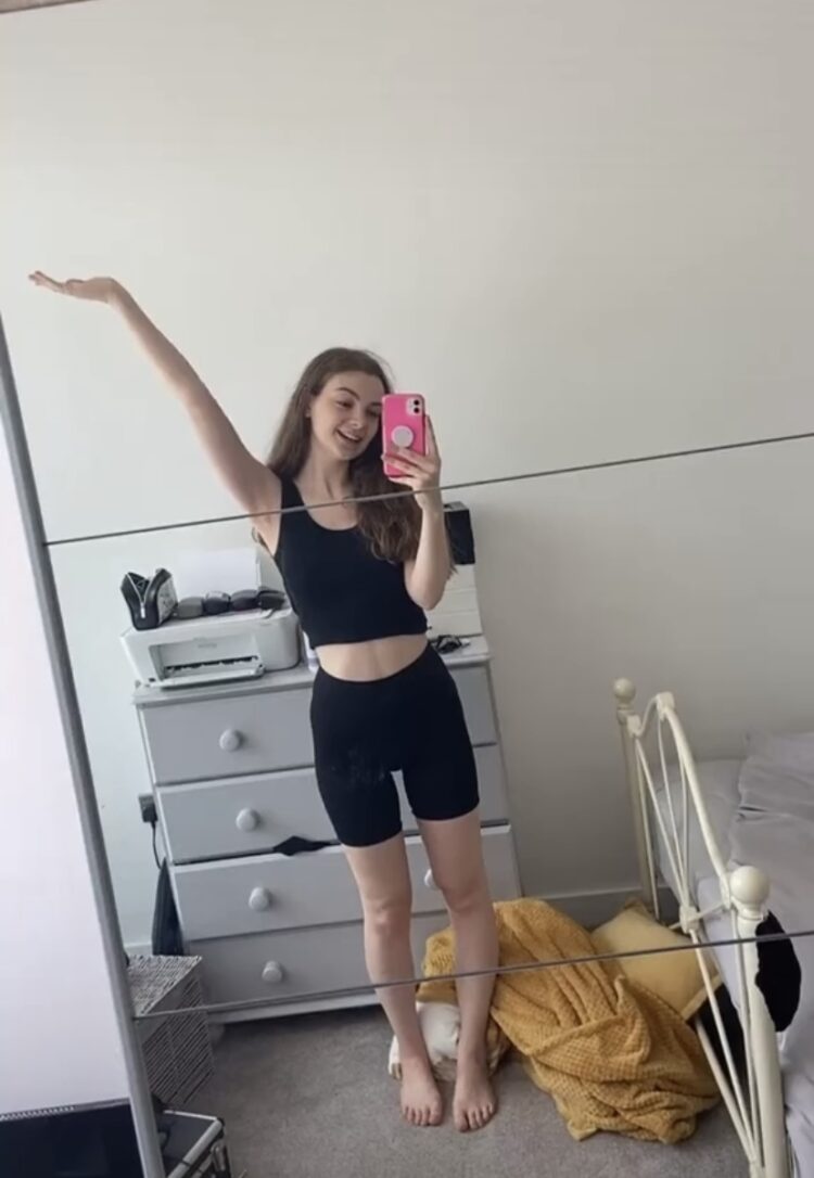 ellie bindman feet 2