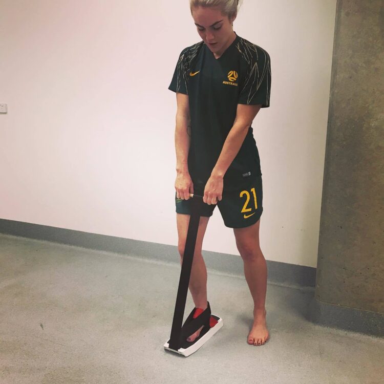 ellie carpenter feet 3