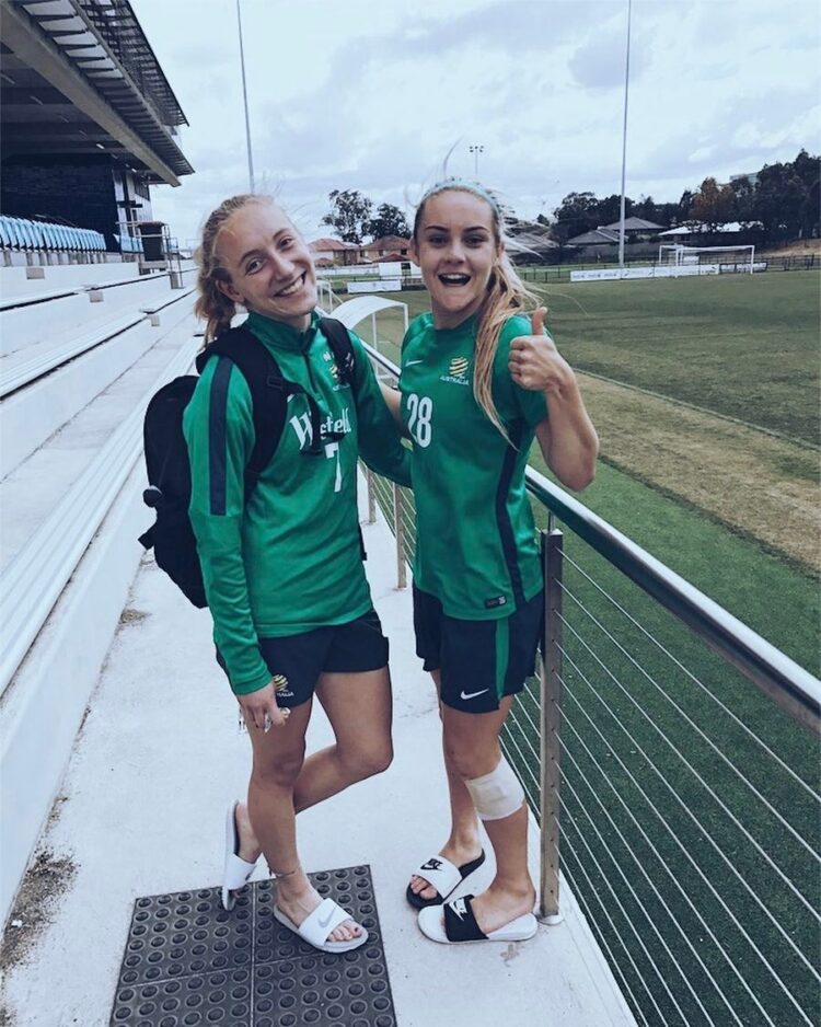 ellie carpenter feet 4