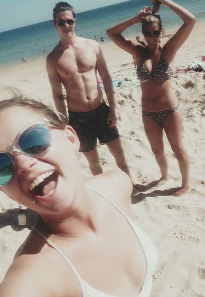 ellie duckles feet 1