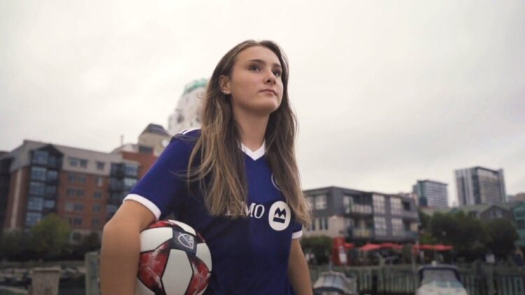 ellie lancasterr feet 1