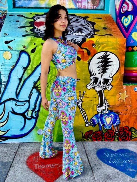 ellie paisley feet 3