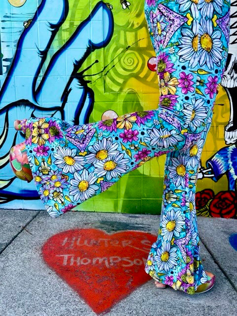 ellie paisley feet 4