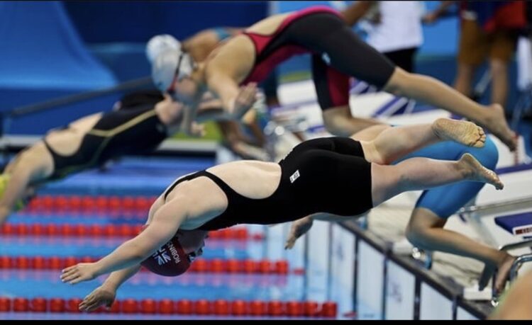 ellie robinson feet 6