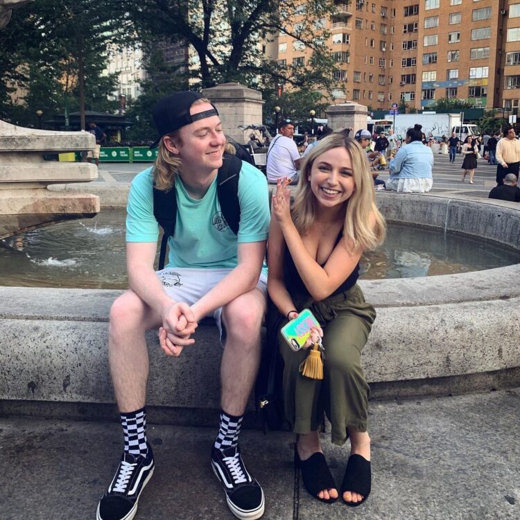 ellie schnitt feet 5