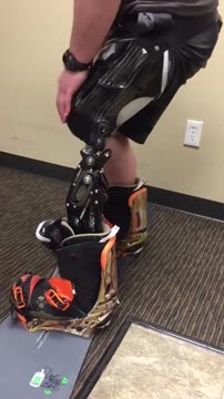 ellie thompson feet 2