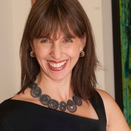 ellie thompson feet 3