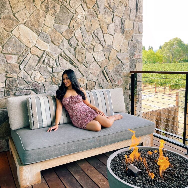 ellona santiago feet 5