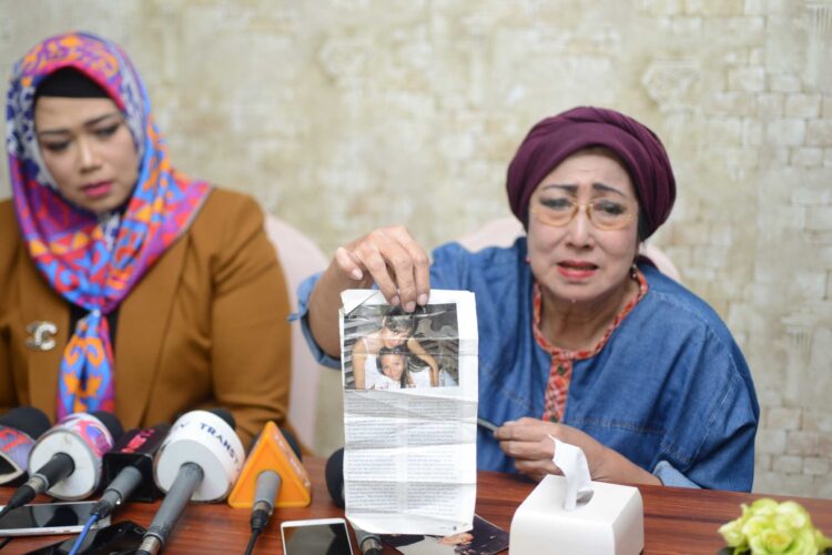 elma theana feet 4 scaled