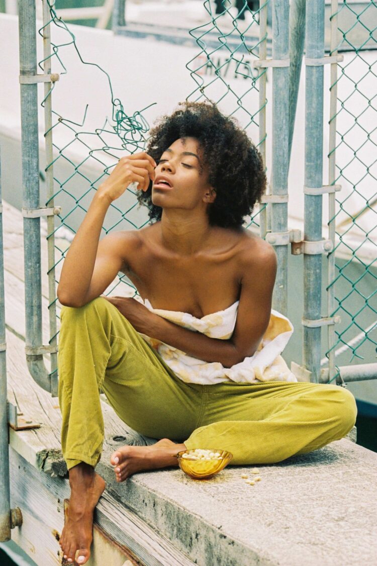 elodi guillaume feet 4