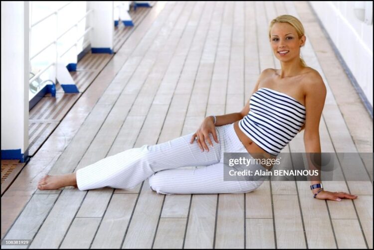 elodie gossuin feet 3