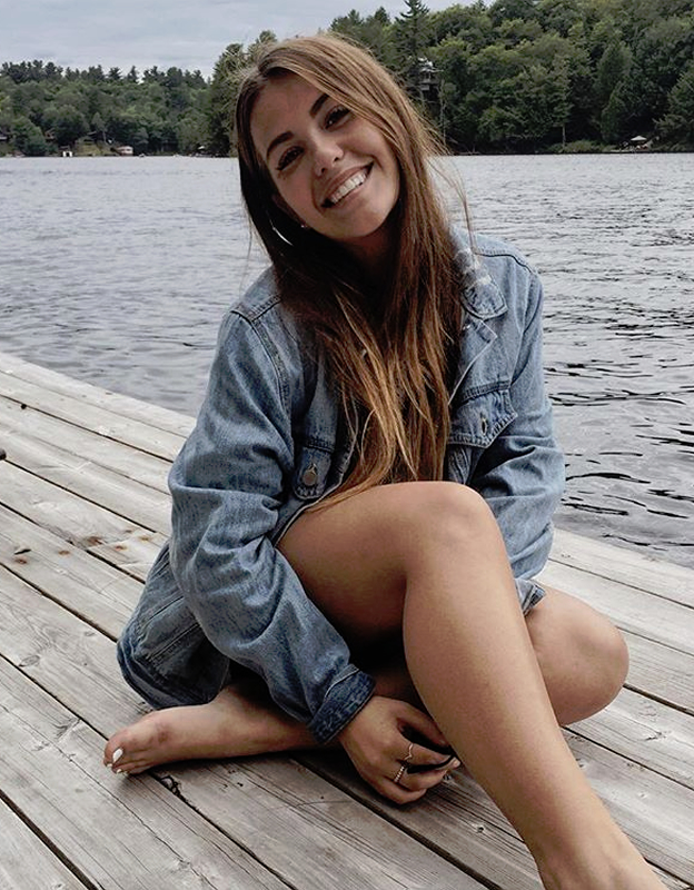 elodie routhier feet 6