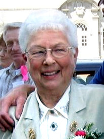 elsie fairweather wayne feet 2