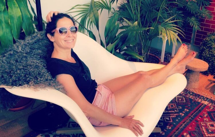 elvira camarrone feet 4