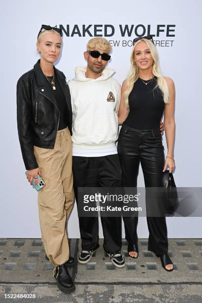 elys hutchinson feet 3