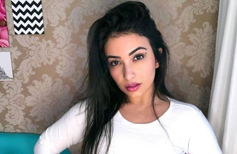 emanuelly raquel feet 3