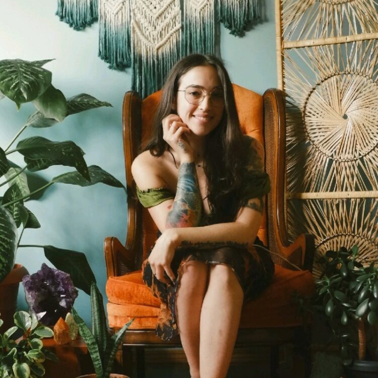 ember estelle feet 6