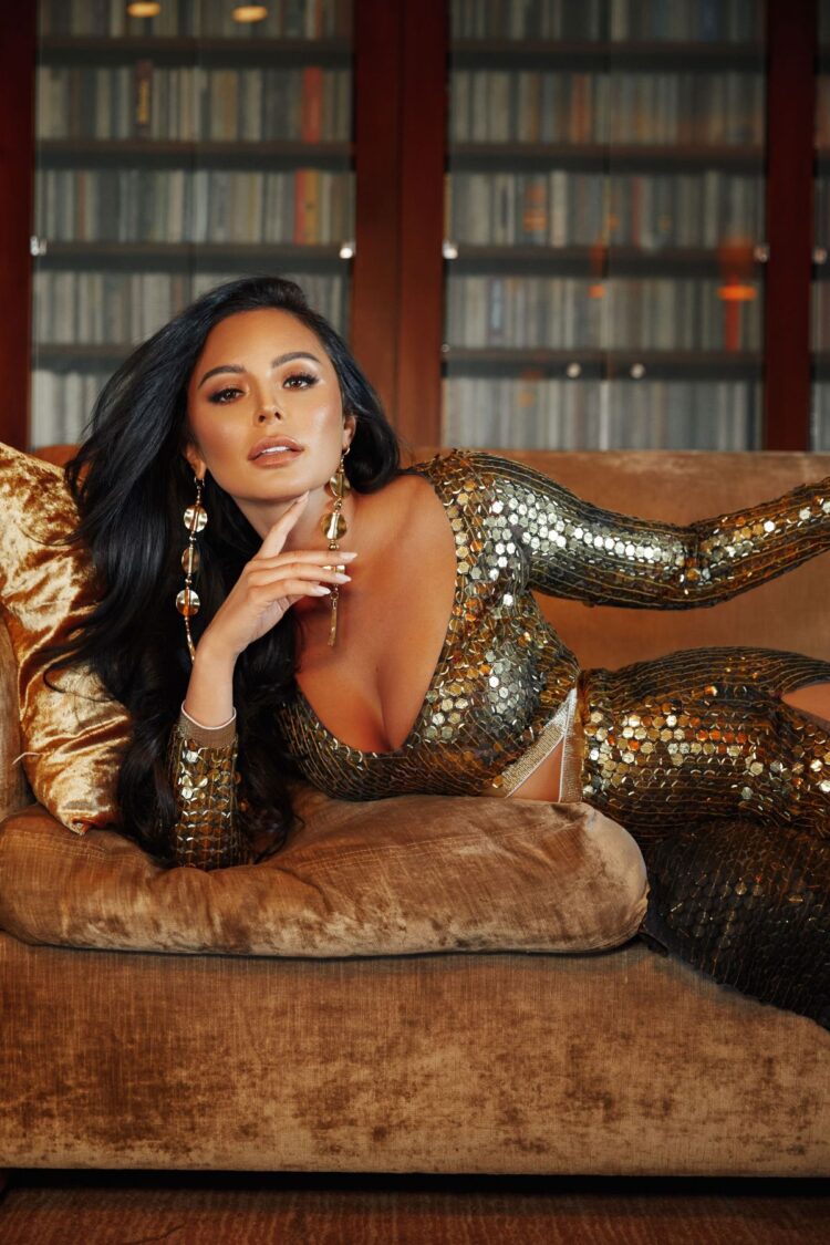 emelina adams feet 3