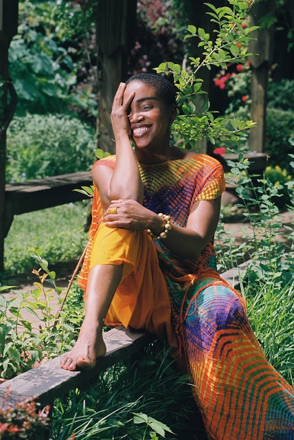 emeline michel feet 1