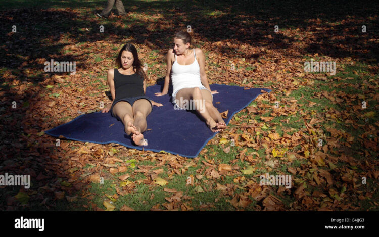 emely kopf feet 4