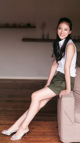emi takei feet 6