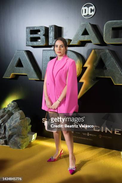 emilia chaouchi feet