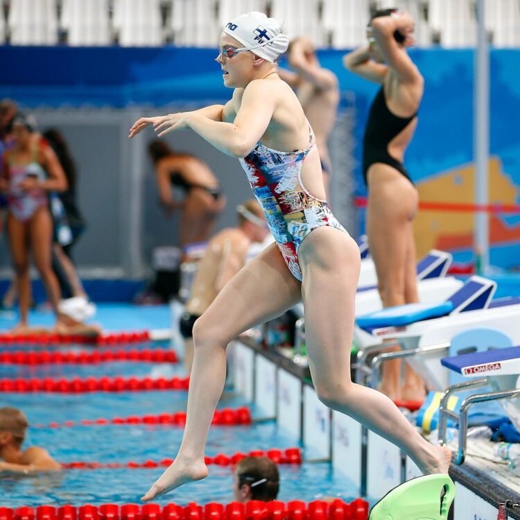 emilia pikkarainen feet 3