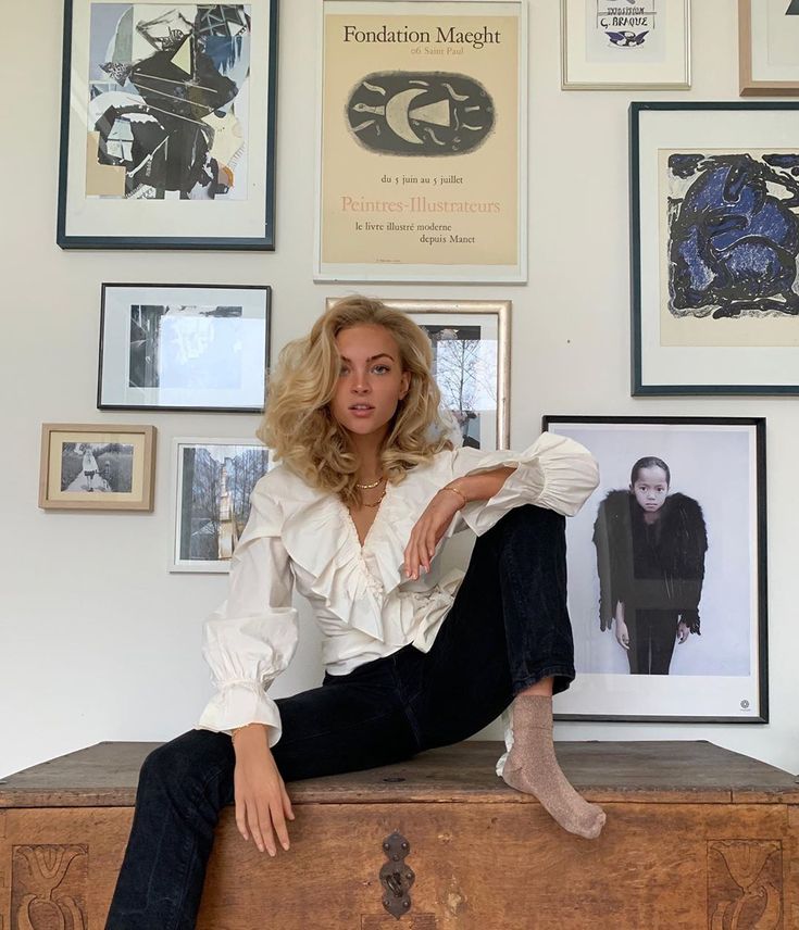 emilia silberg feet 5