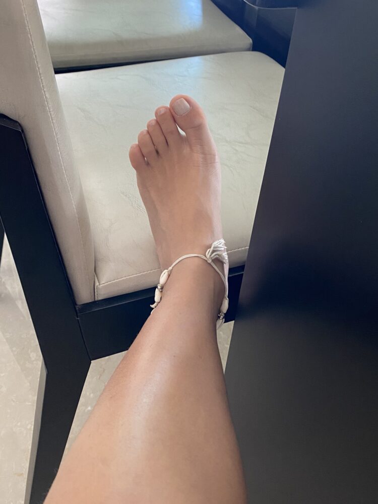 emilly araujo feet