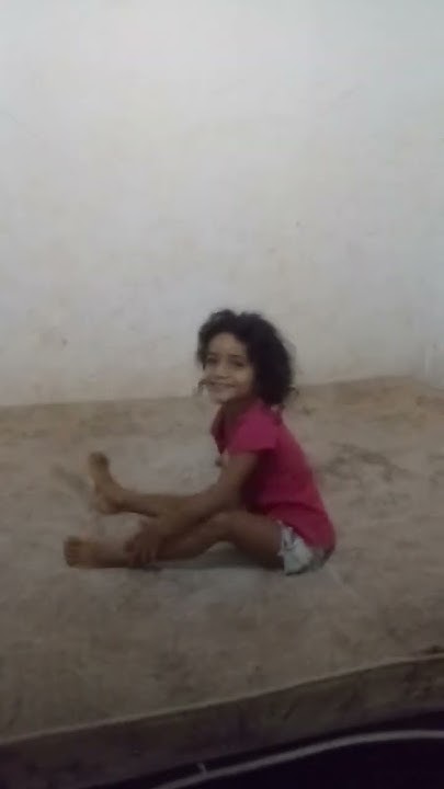 emilly vitoria feet 3