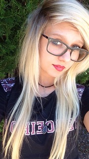 emily barreto feet 3