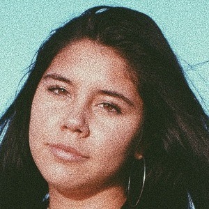 emily basaldua feet 6