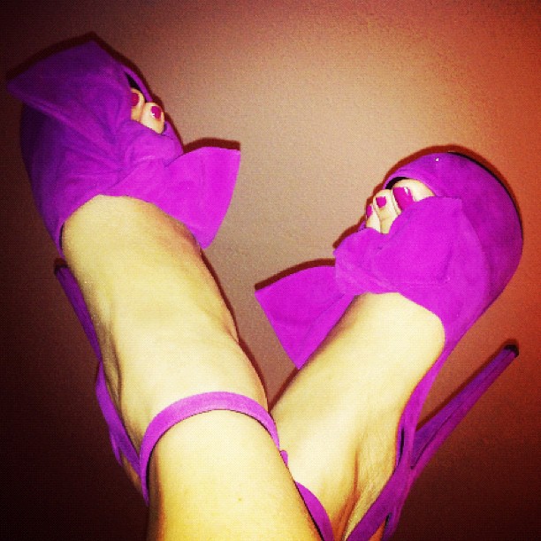 emily bustamante feet 3