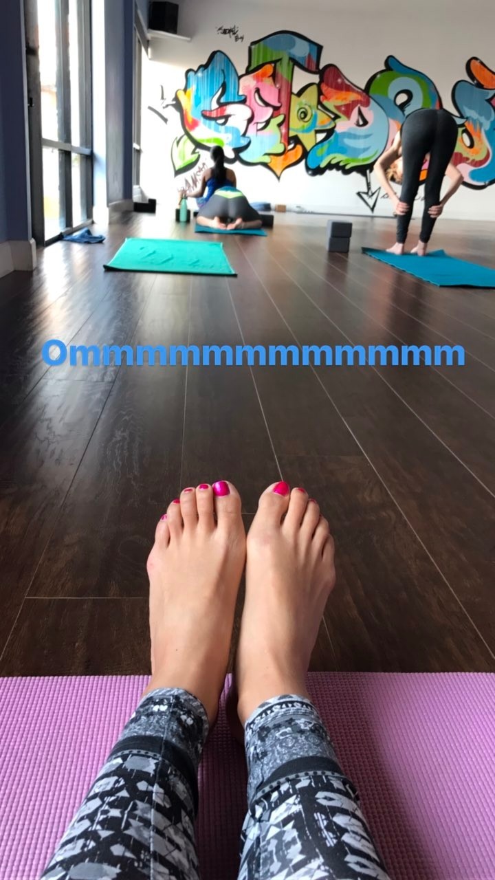 emily chang feet