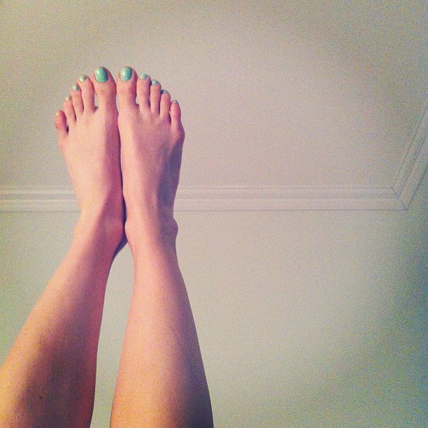 emily coutts feet