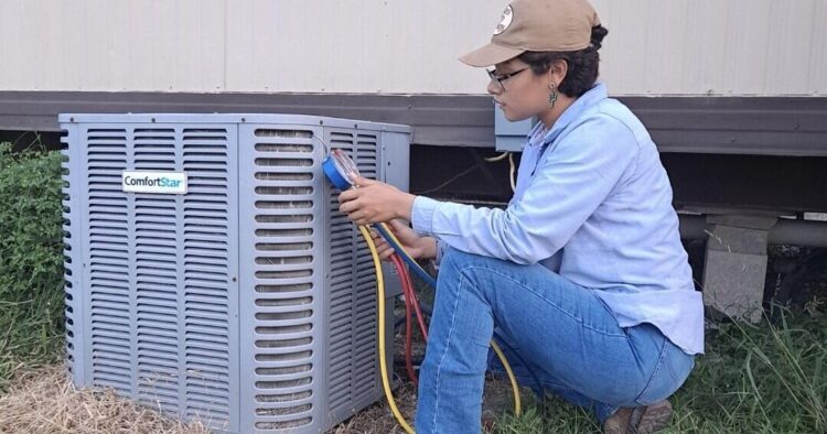 emily delgado feet 4