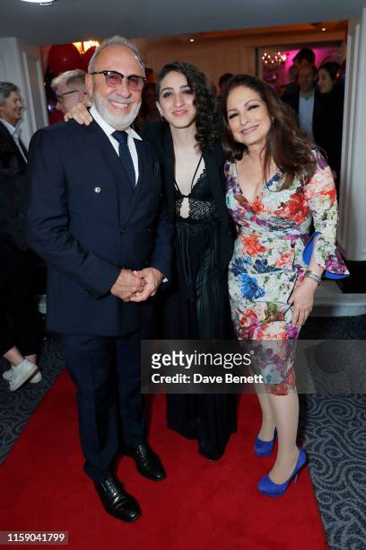 emily estefan feet 1