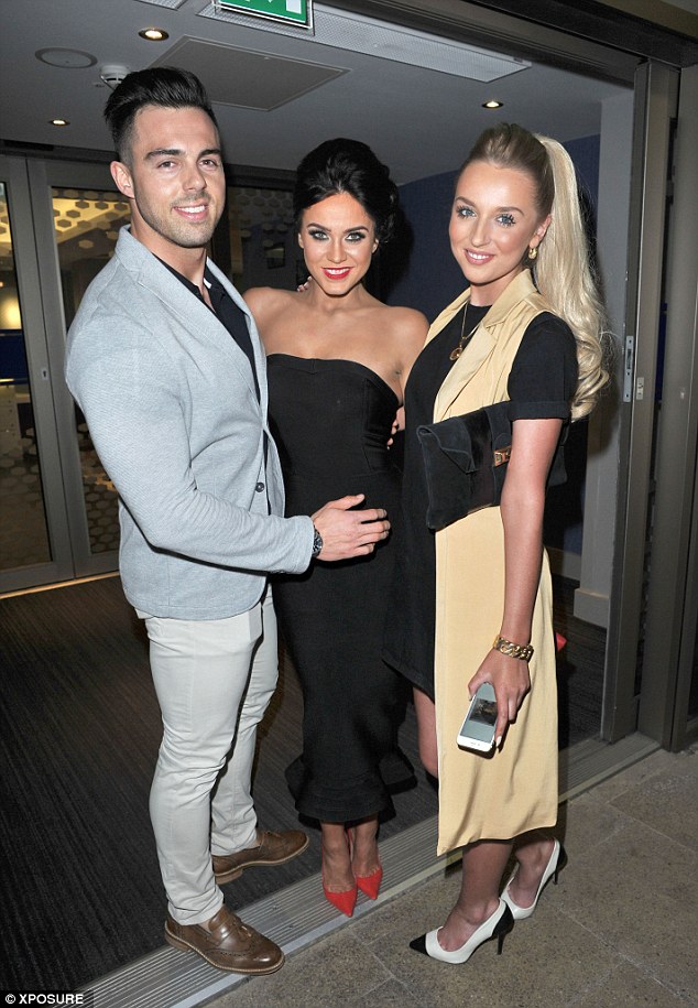 emily gillard feet 3