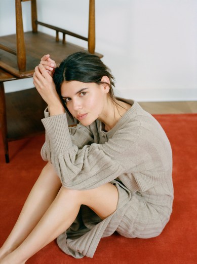 emily goldberg feet 6