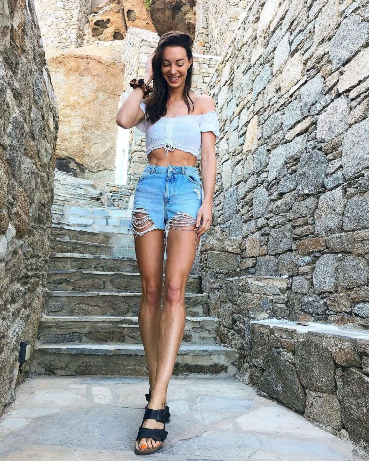 emily hartridge feet