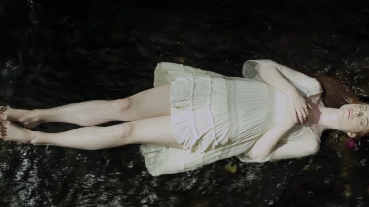 emily jackson feet 1