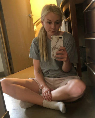 emily kinney feet 3