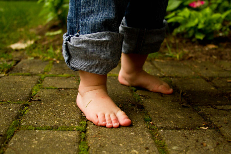 emily nichole feet 2