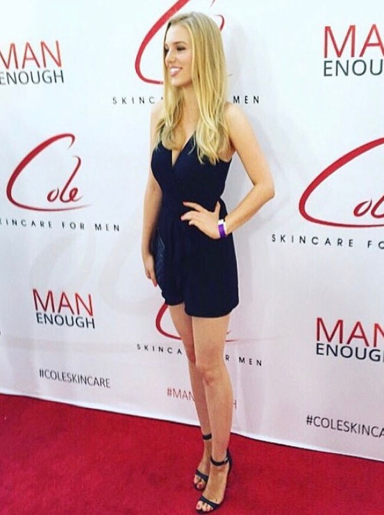 emily peachey feet 3