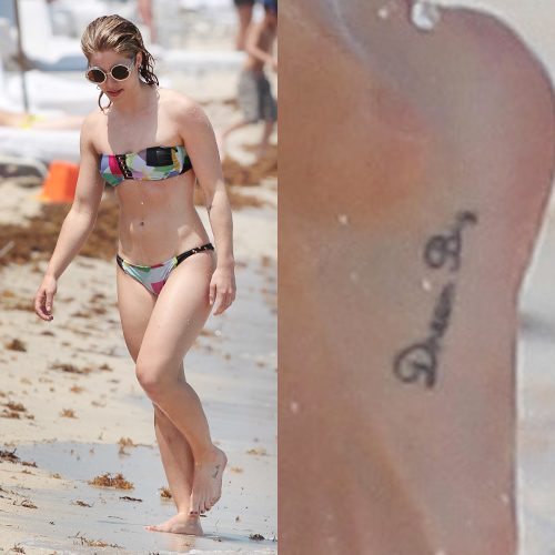 emily rickards feet 5